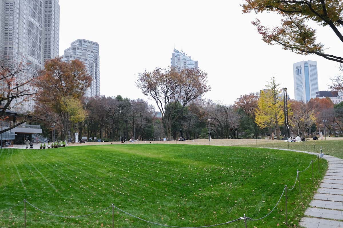 アトラスタワー西新宿　新宿中央公園