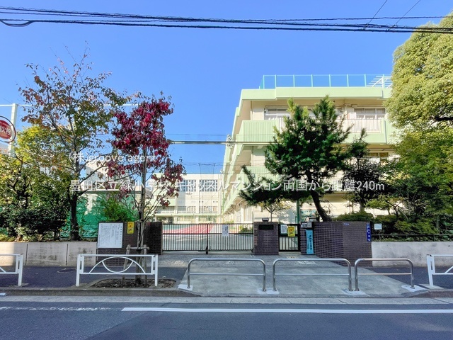 墨田区立緑小学校
