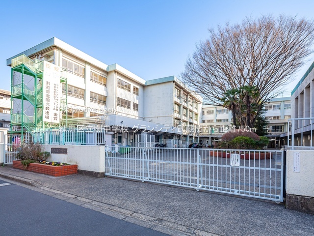 練馬区立関中学校